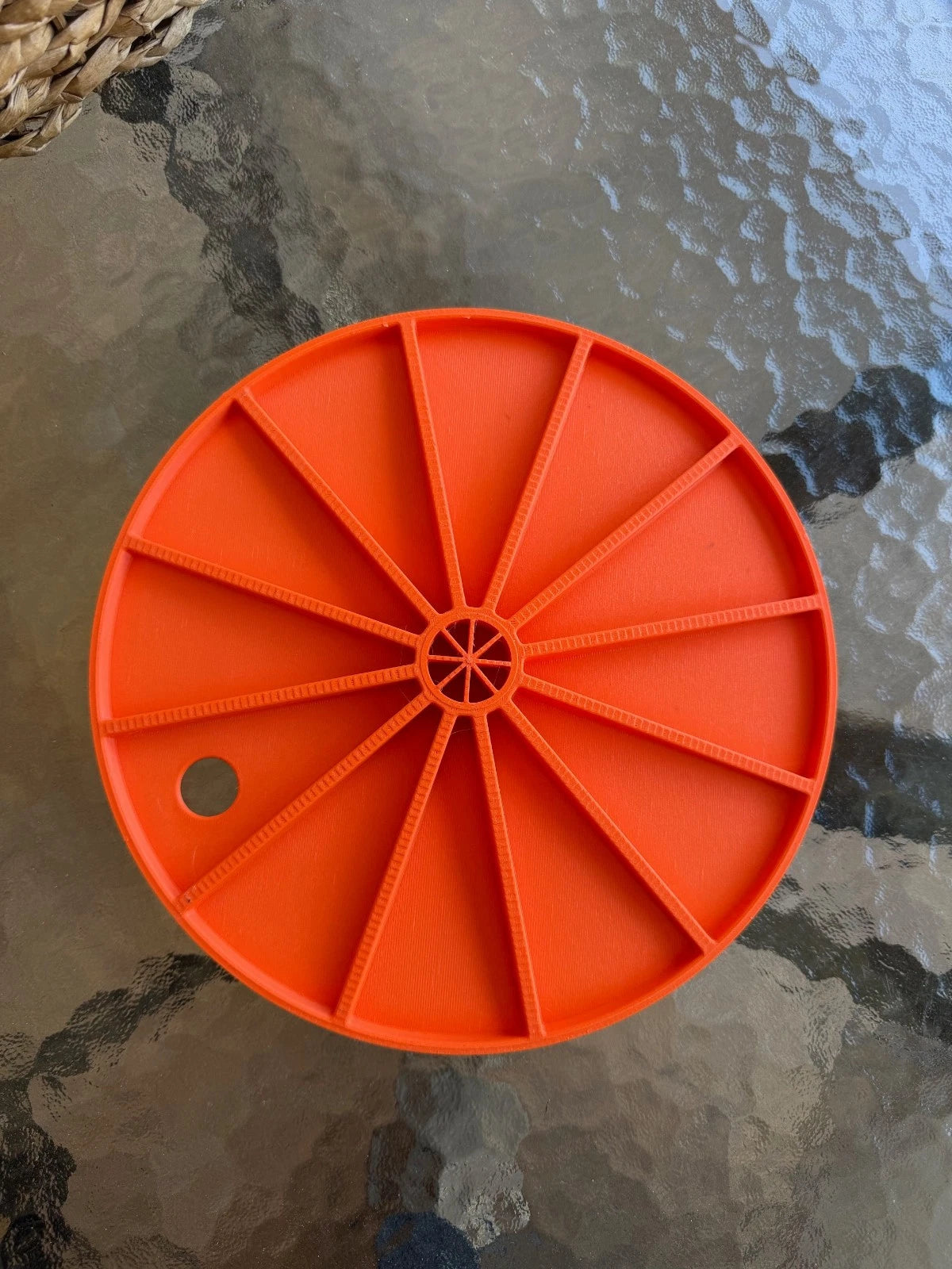Round Pool Skimmer Cover 9" Diameter - The 3D Forge